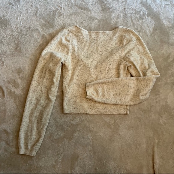 Aritzia - Wilfred Crop Sweater - Picture 6 of 7